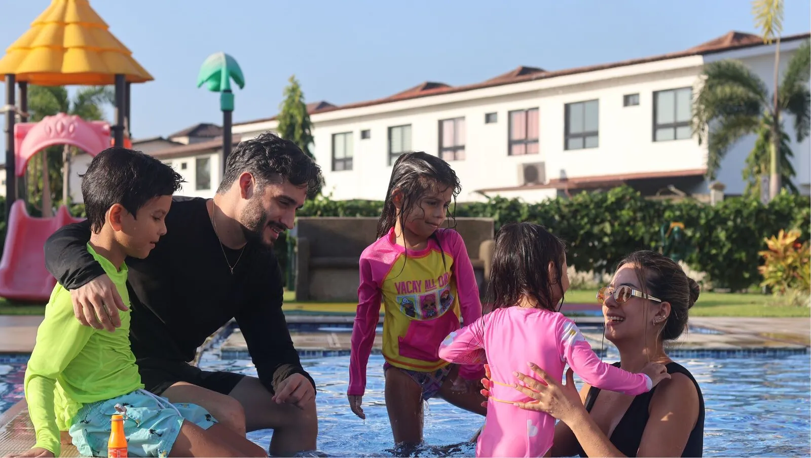 Costa Linda Sportplay Living, Costa Sur
